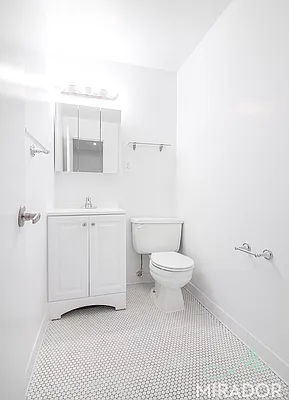 Rented by Mirador Real Estate | media 28