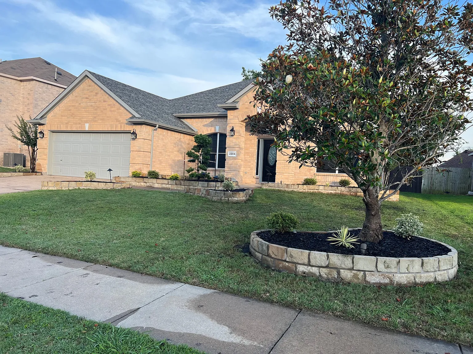 3 bed, 2226 sqft, $2,900 — Photo 3