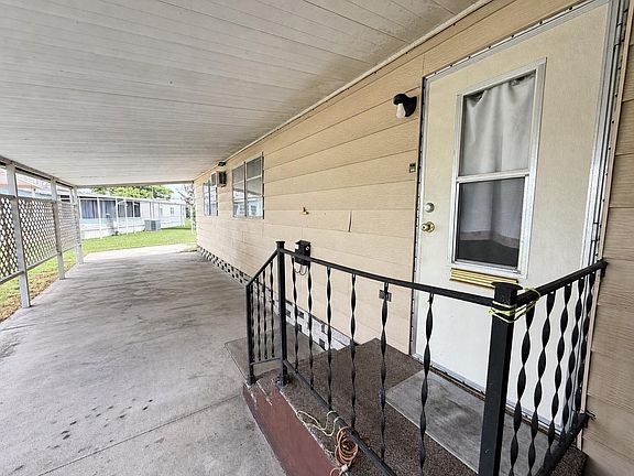 3rd image of 2112 Tonka Dr