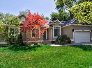 7981 S Tennyson Cir, Sandy, UT 84070