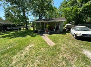 809 Ferry Rd, Hixson, TN 37343