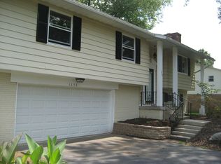 1656 Edenwood Dr, Beavercreek, OH 45434