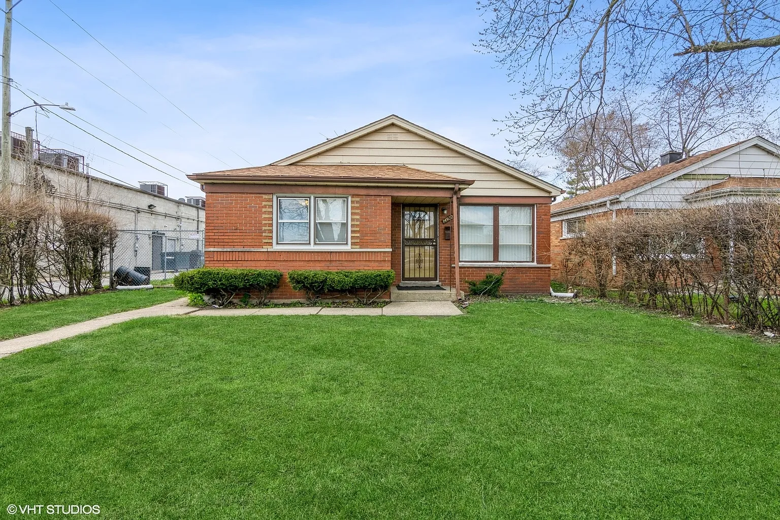 14932 Edbrooke Ave photo 1