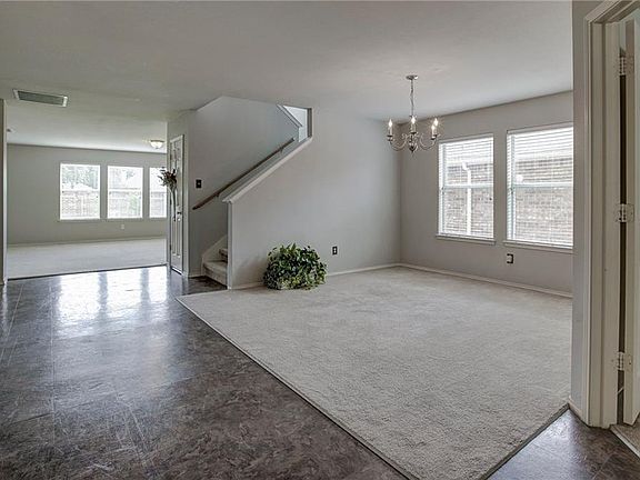 4th image of 2308 Hayes St