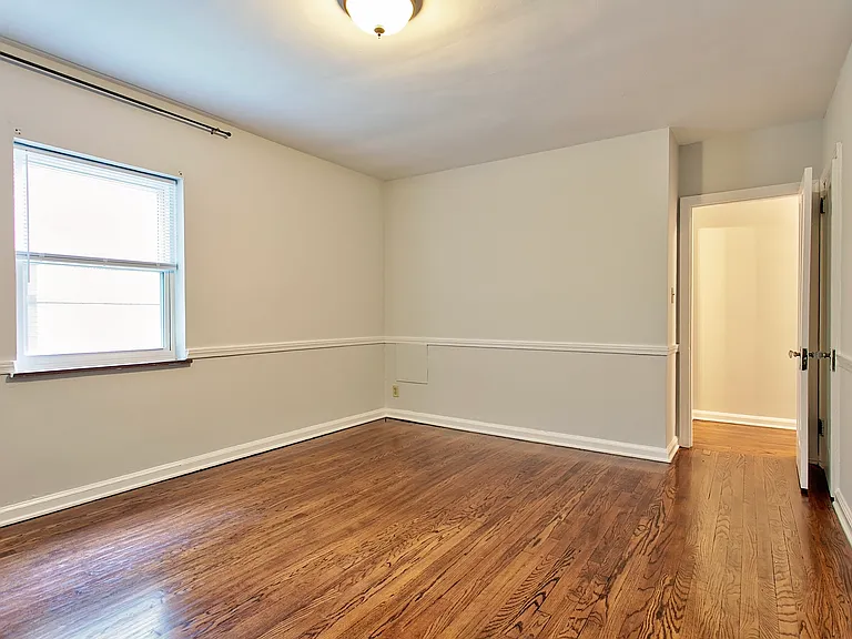 954 Ellison Ave #2 — Photo 10