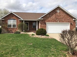 613 Westminster Pl, New Baden, IL