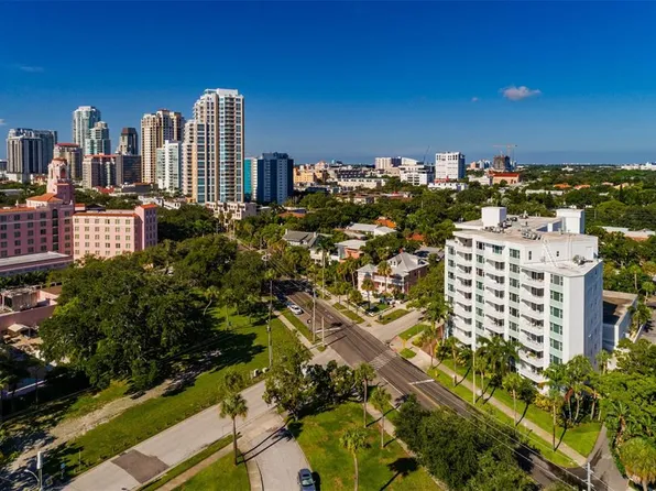 700 Beach Dr NE APT 401, Saint Petersburg, FL 33701