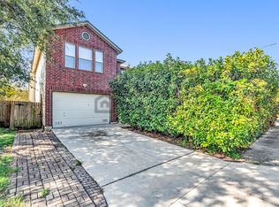 8866 Kestrel Oak, Converse, TX 78109
