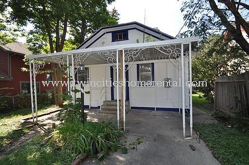 2646 Irving Ave N 2_02022015