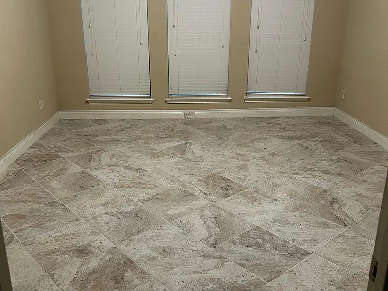 10310 Rouken Glen Ct — Photo 17
