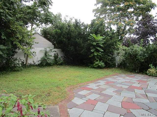 2nd image of 285 N Atlanta Ave