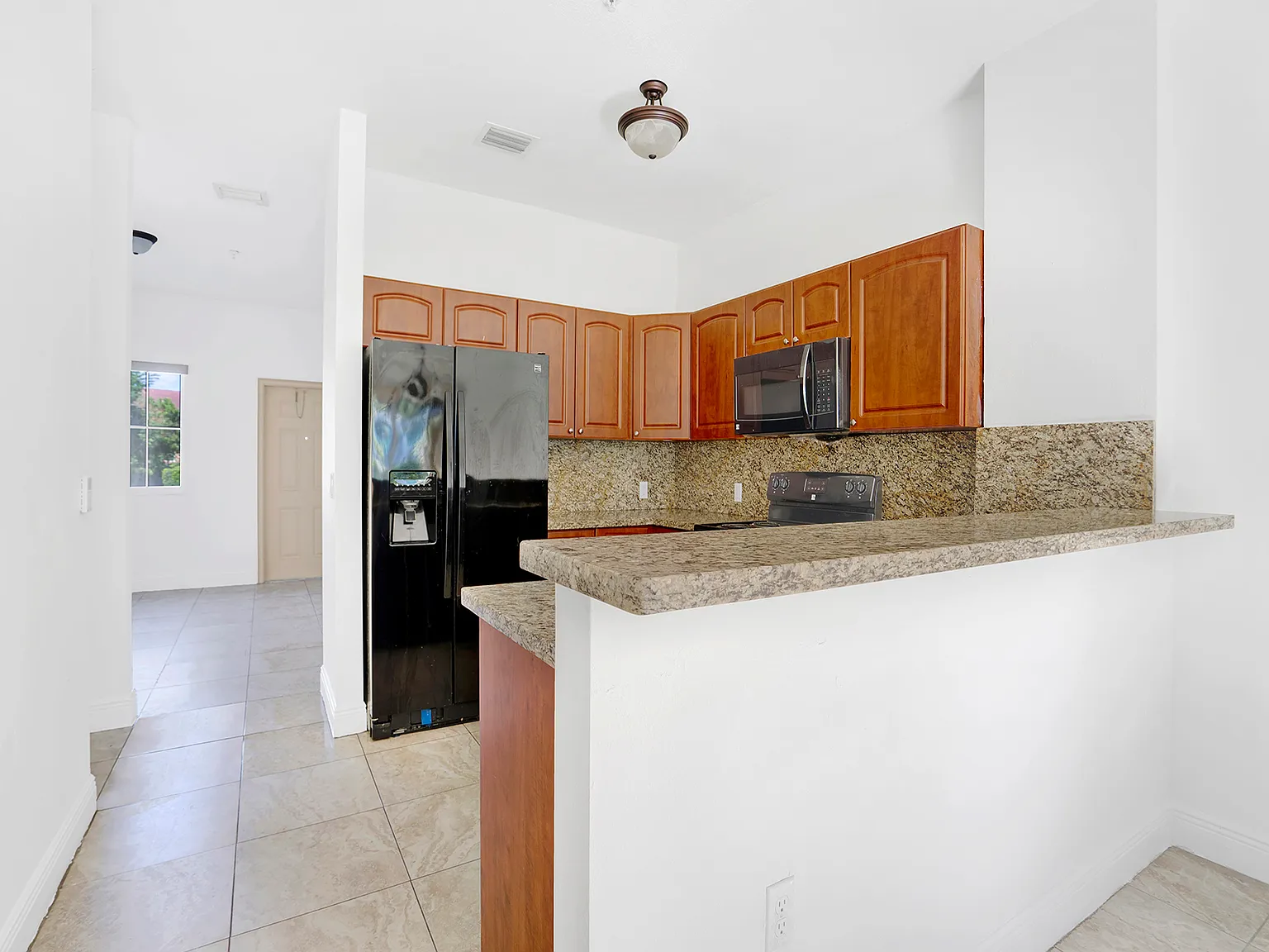 Miami Gardens Park Apartments - 18110... — Photo 3