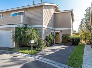 1115 Sandi Ln, Costa Mesa, CA 92627