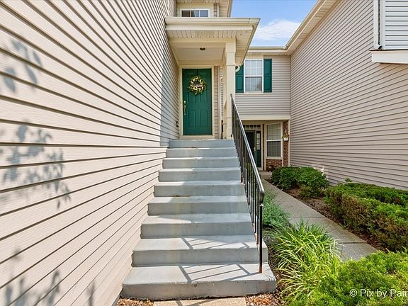 2nd image of 7410 Grandview Ct