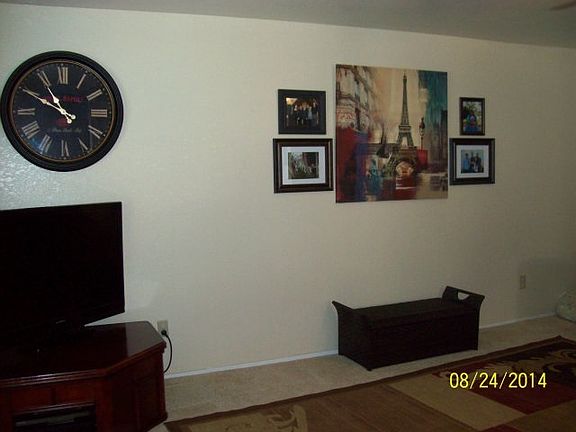 3rd image of 941 C St