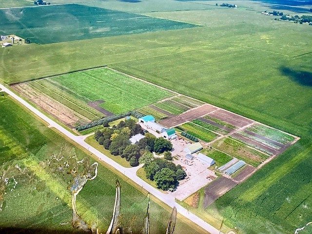 1st image of 15555 McGirr Rd