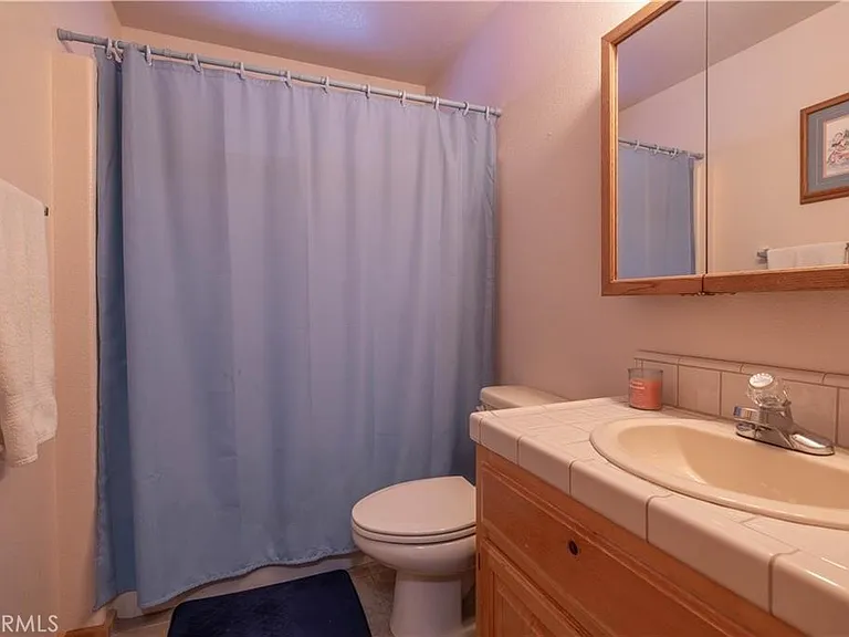 479 Villa Grove Ave — Photo 25
