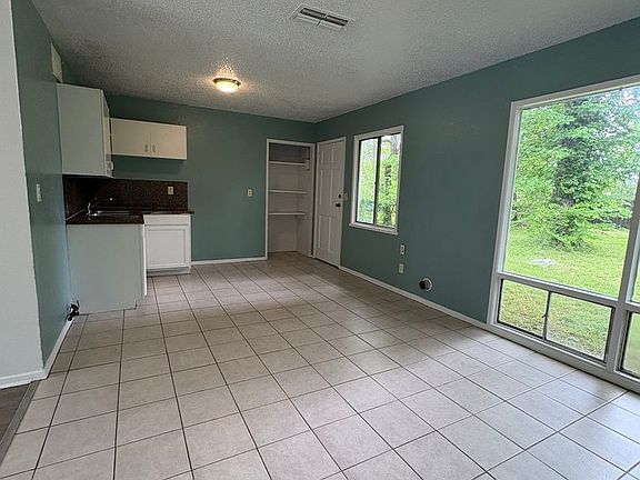 5th image of 5306 Prentiss Ave