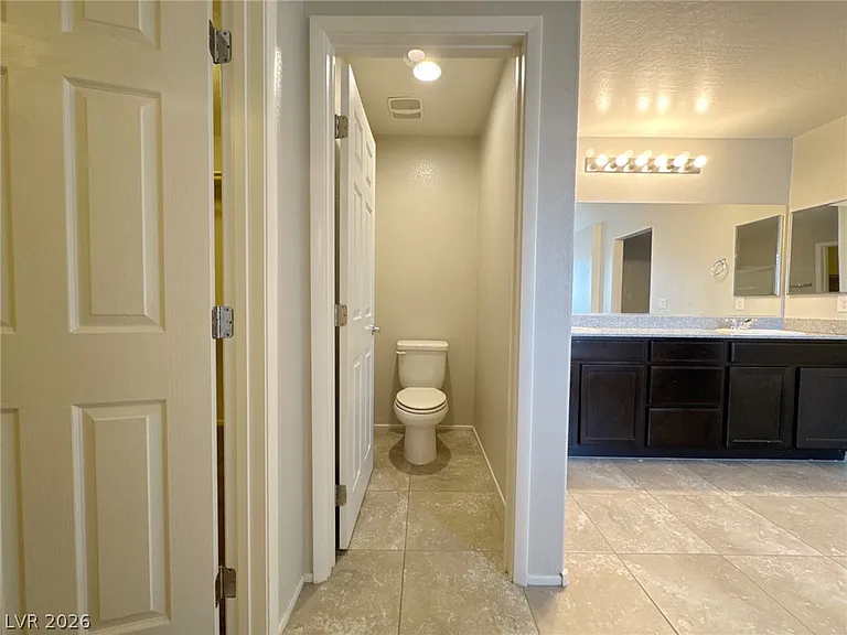 6132 Scarlet Leaf St — Photo 27