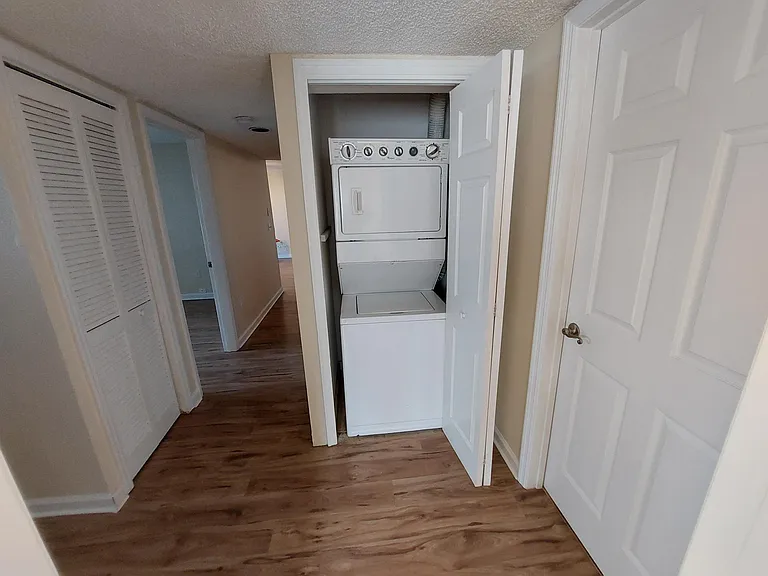 2500 Winding Creek Blvd #E201 — Photo 22