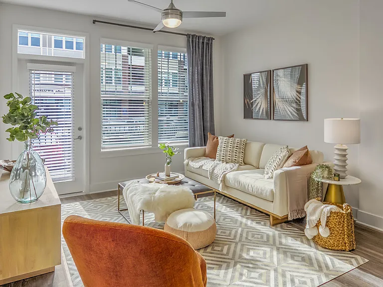 Marlowe Place — Photo 4