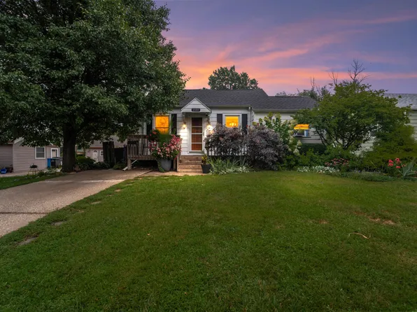 2601 37th St, Des Moines, IA 50310