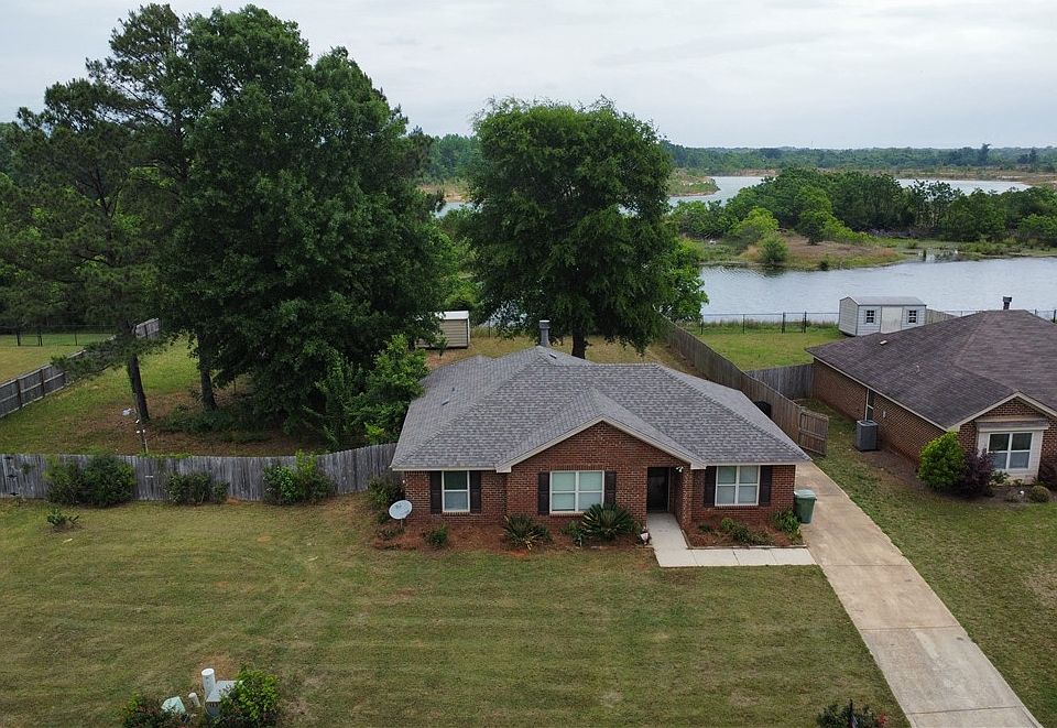1st image of 1300 Pondcypress Dr
