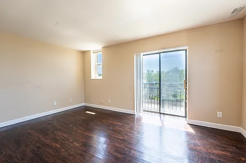 5535 Pershing Ave #522 Photo 1