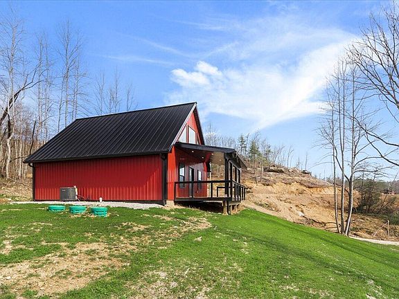 3rd image of 87 Storm Rd