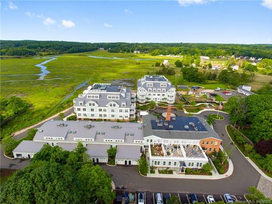 66 High St #32, Guilford, CT 06437