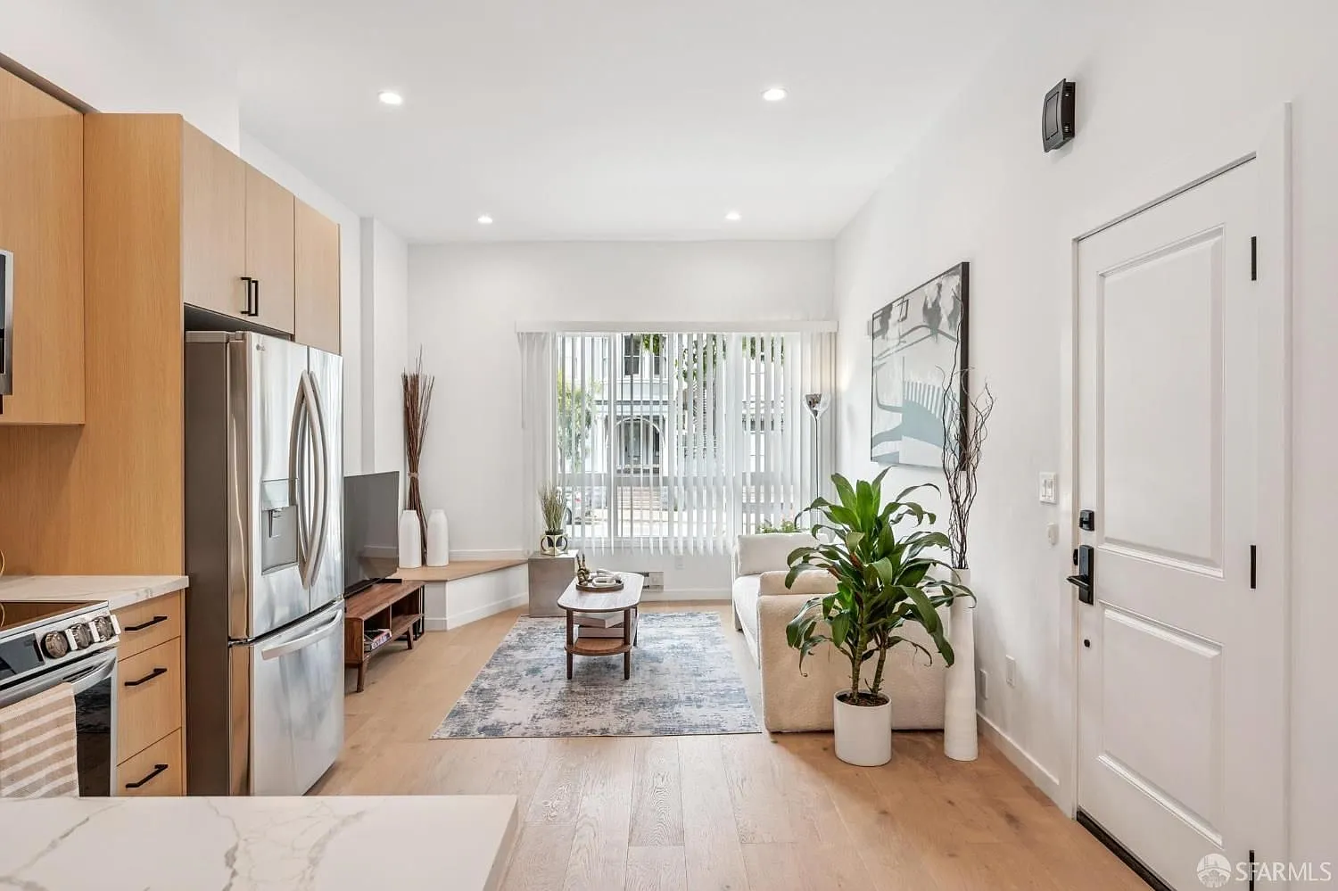 Studio, $4,595 — Photo 1