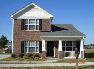 450 S Wadsworth Ct, High Point, NC 27263