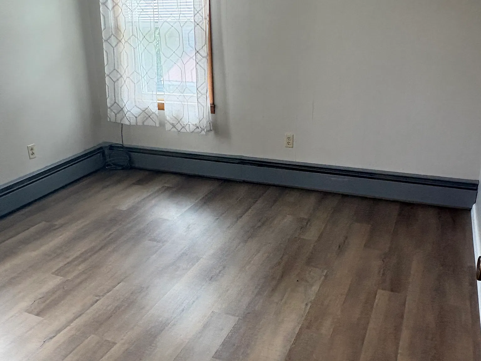 2 bed, 800 sqft, $1,200 — Photo 3