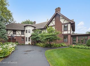 321 N Delaplaine Rd, Riverside, IL 60546