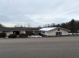 55478 Barnes Rd, Martins Ferry, OH 43935