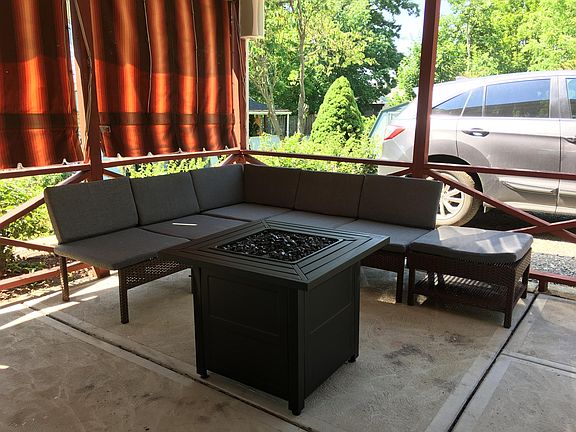4th image of 423 Delaware Ave APT 3