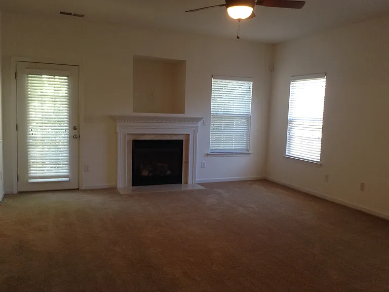 Living room 2