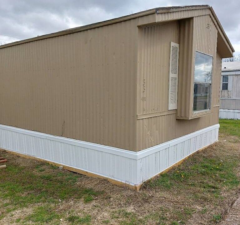 1st image of 4329 W Park Row Blvd #33