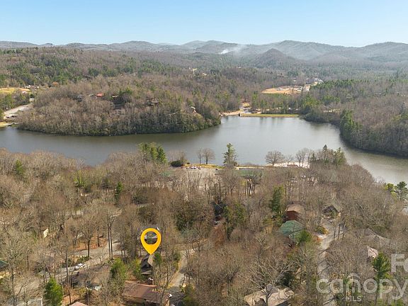 4th image of 60 Pine View Rd