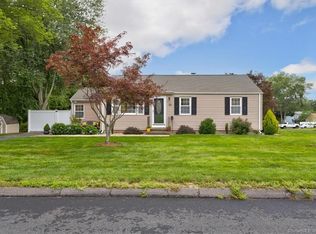 55 Wright Rd, Rocky Hill, CT 06067