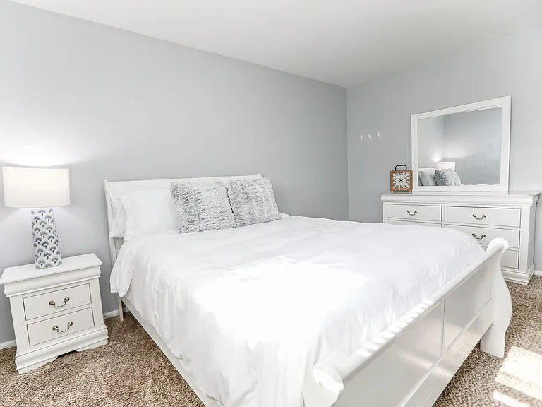 1280 W Ocean View Ave #4 — Photo 5