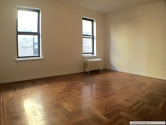 Rented by Sovereign Associates | media 2