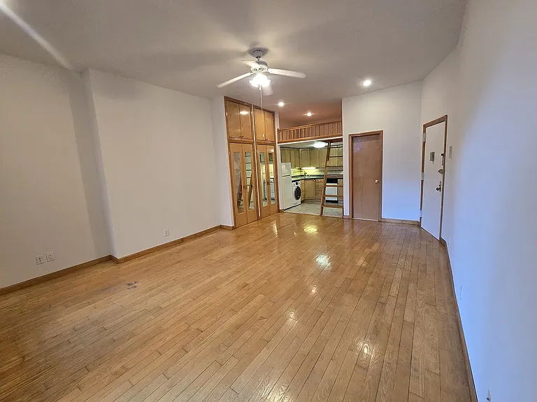 304 W 76th St #4C — Photo 4
