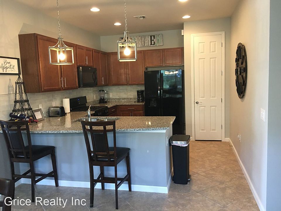1st image of 7631 Jacaranda Ln #1