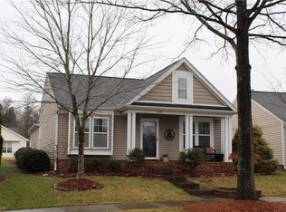 129 Townpark Dr, Advance, NC 27006