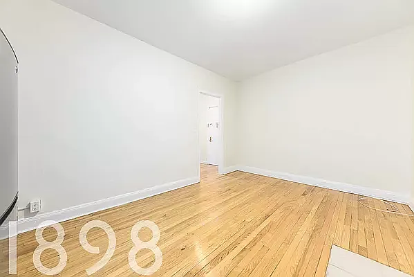 Rented by A&E Real Estate Management | media 4