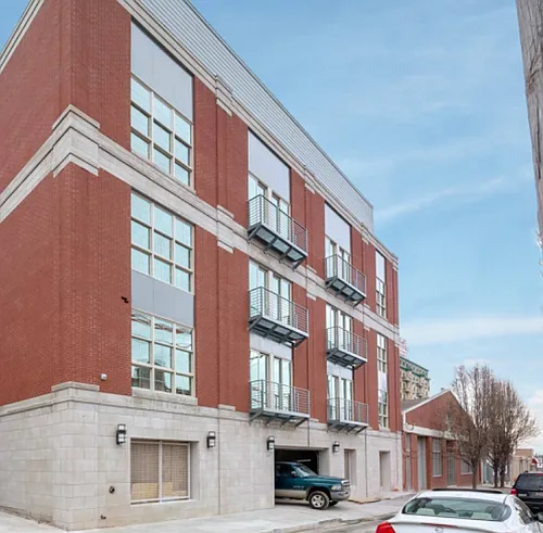 1427 Melon St Photo 1