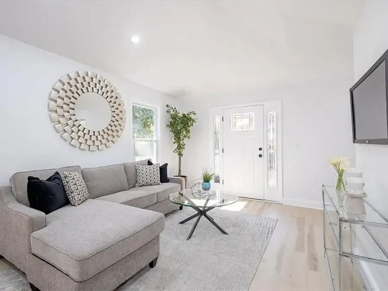 763 Center Hill Ave NW — Photo 15