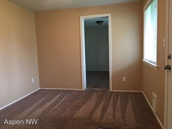 4th image of 8314-8326 Orchard St SW #4101228