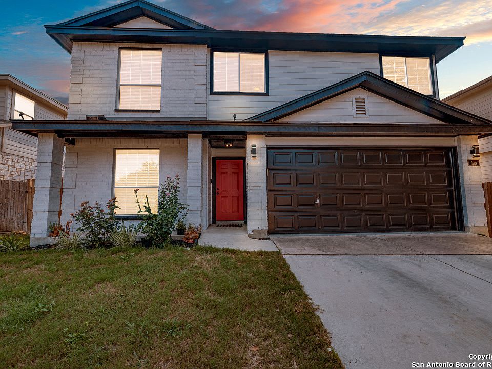 1st image of 435 Dandelion Bend
